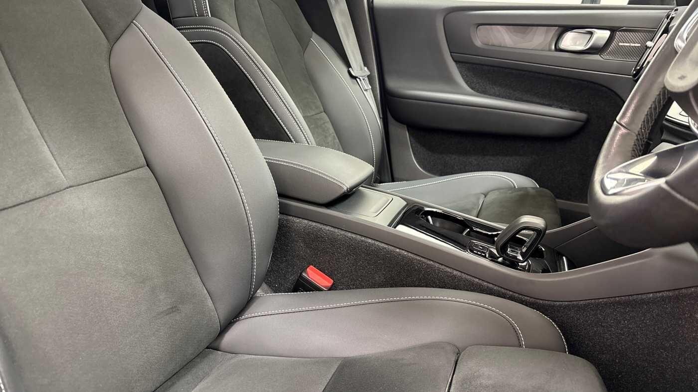 Used Volvo XC40 2022 for sale - 76689907: Photo 12