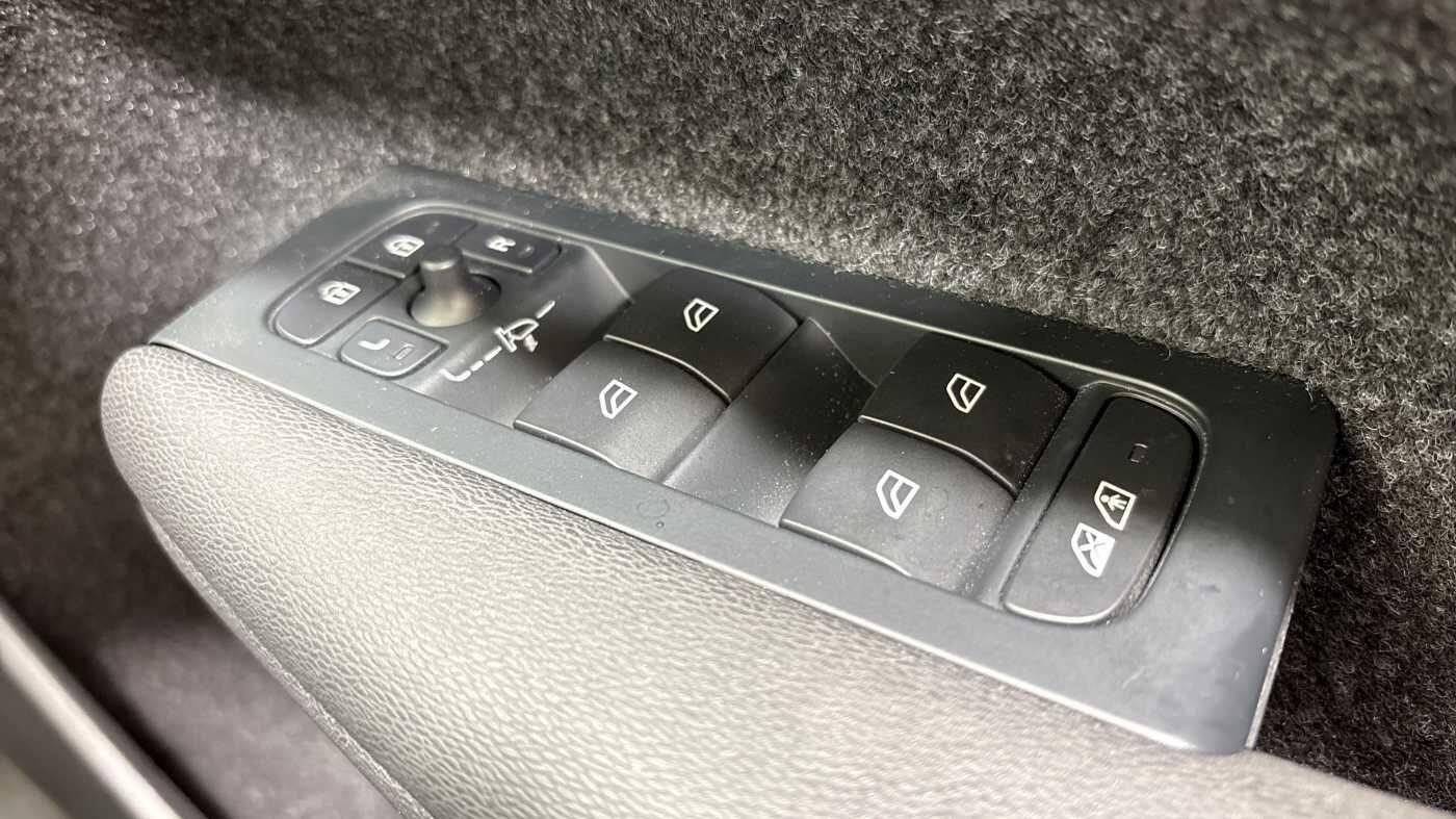 Used Volvo XC40 2022 for sale - 76689907: Photo 16