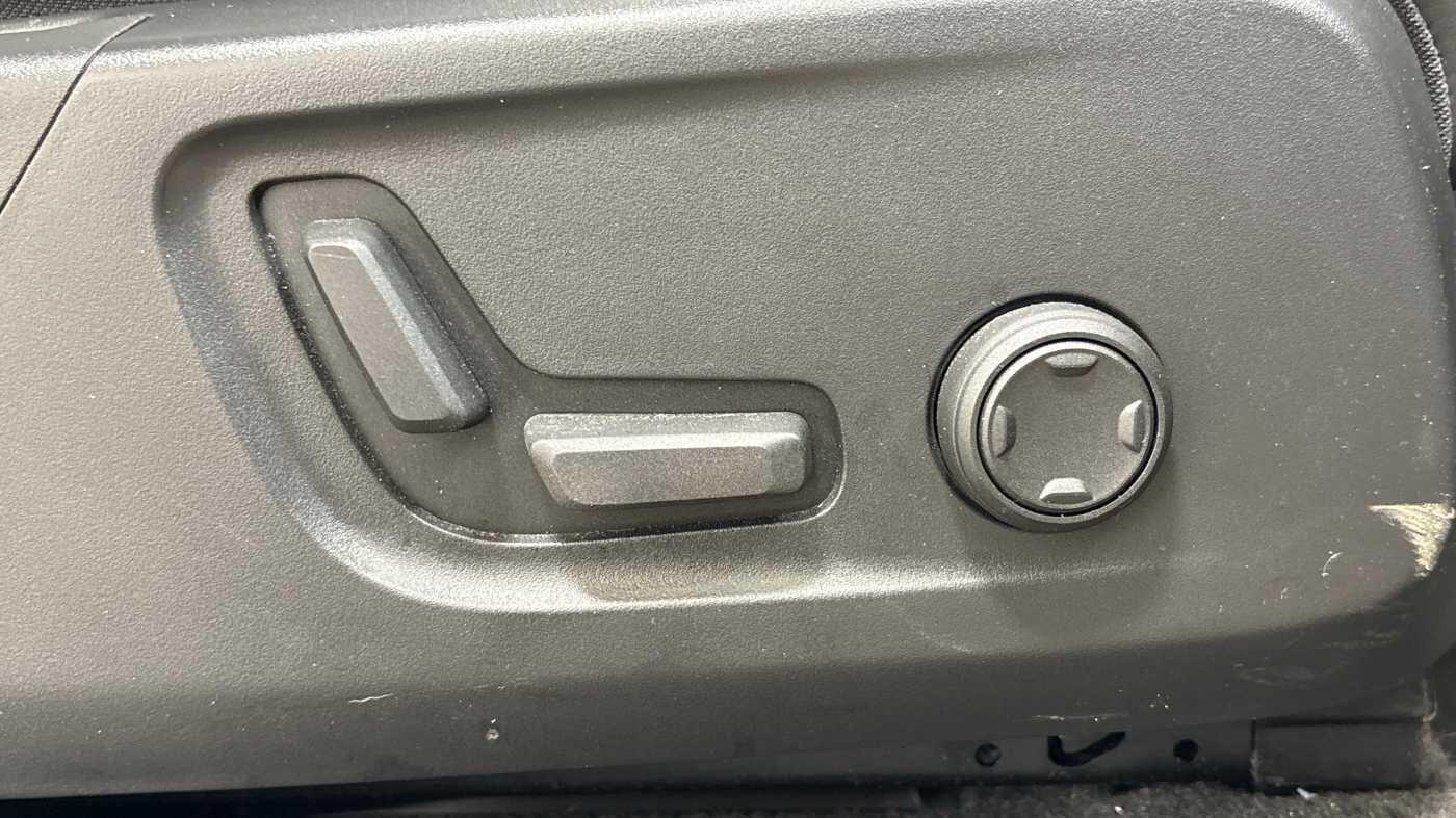 Used Volvo XC40 2022 for sale - 76689907: Photo 19