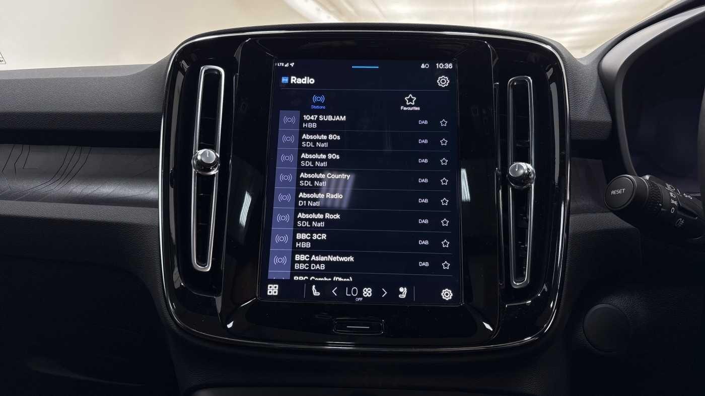 Used Volvo XC40 2022 for sale - 76689907: Photo 29