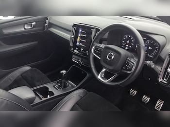 Used Volvo XC40 2021 for sale - 78601806: Photo
