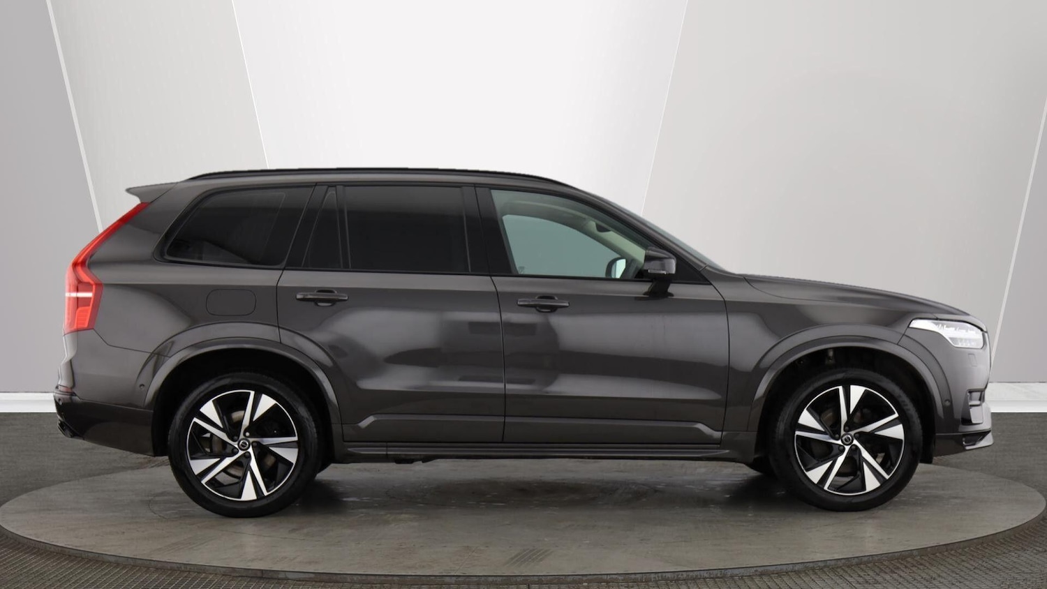 Used Volvo XC90 2022 for sale - 76850468: Photo 2