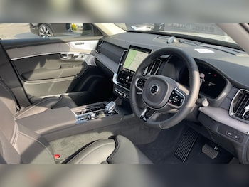 Used Volvo XC90 2026 for sale - 79453438: Photo