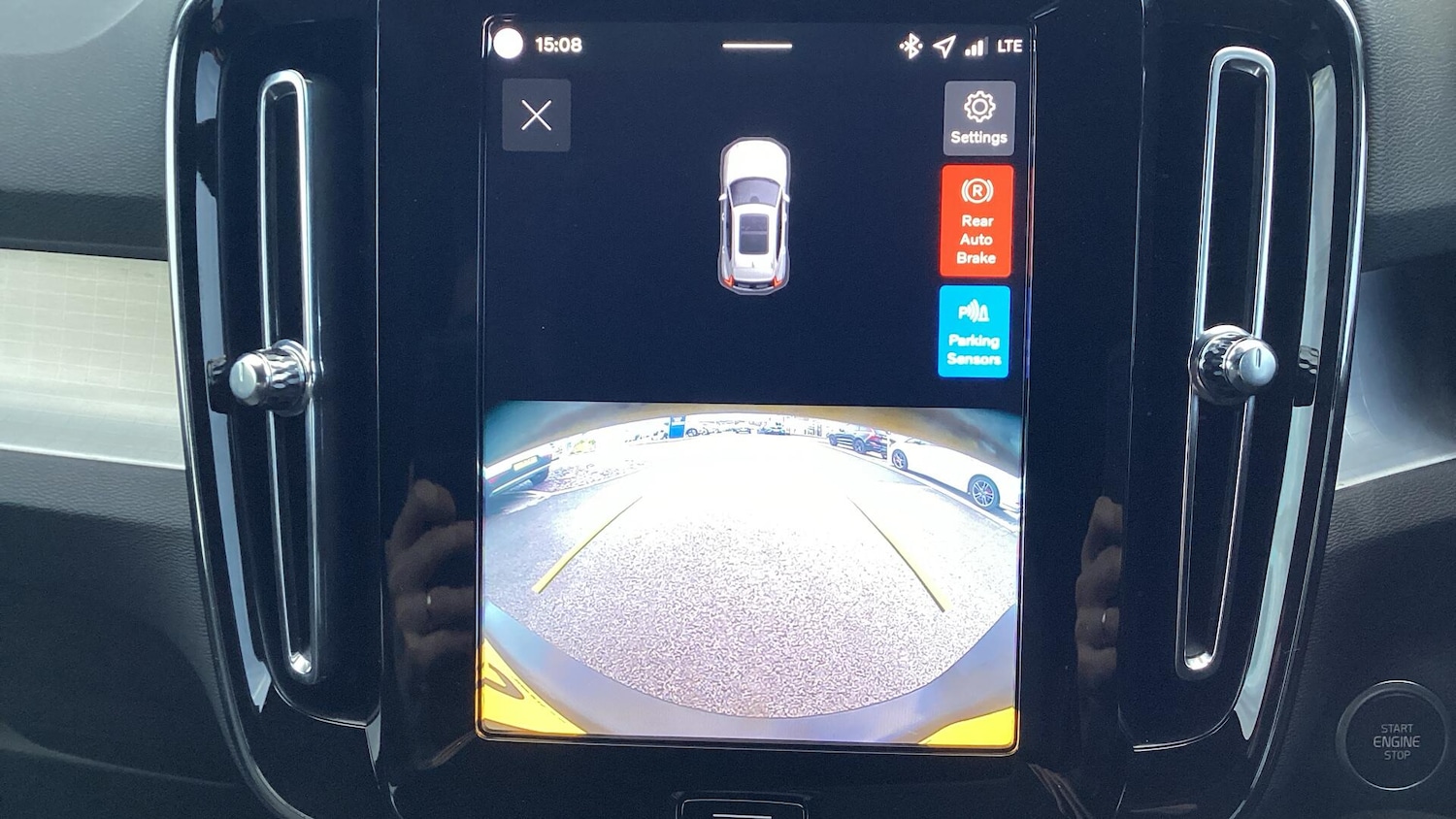 Used Volvo XC40 for sale - 77191064: Photo 17