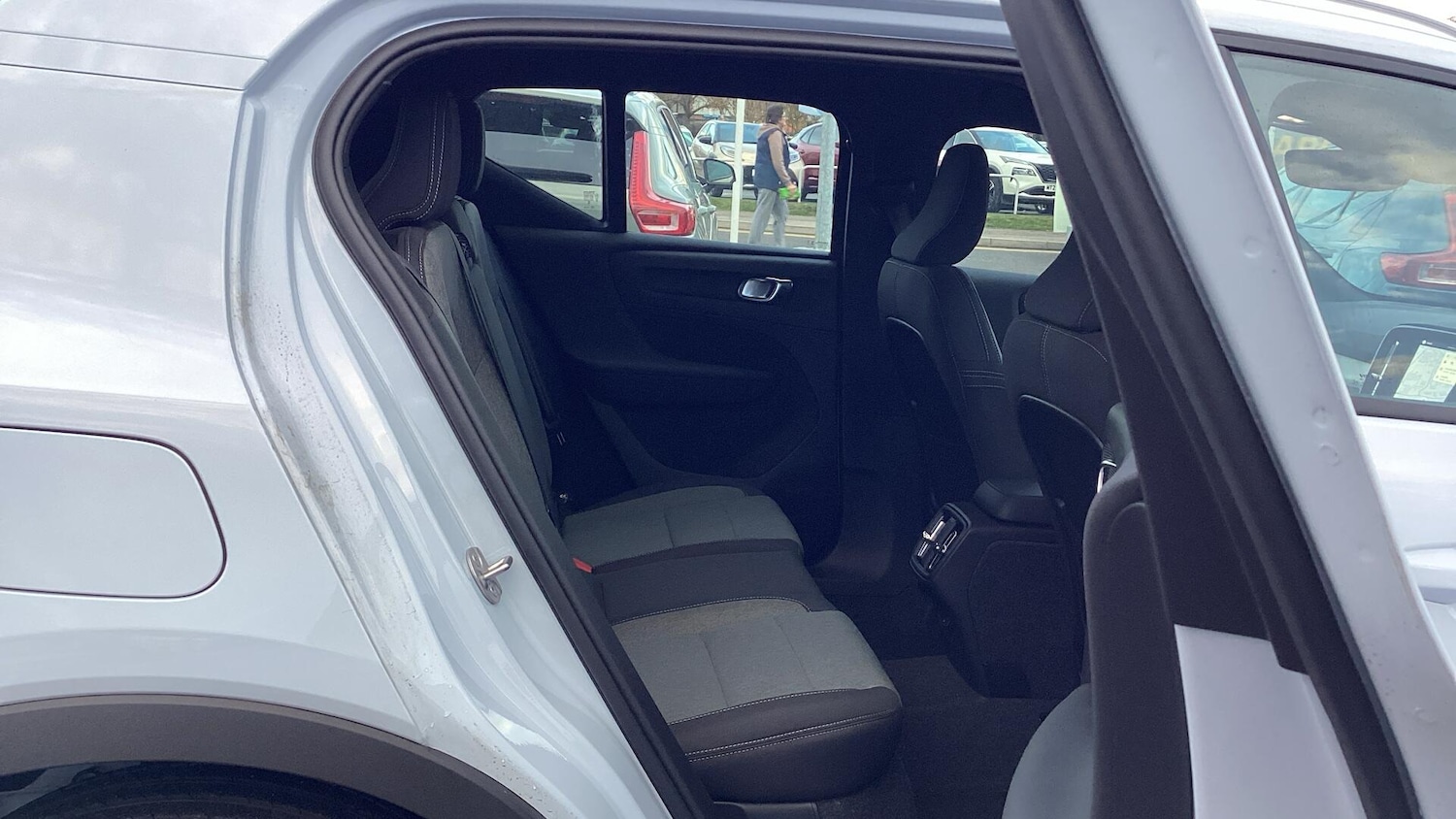 Used Volvo XC40 for sale - 77191064: Photo 6