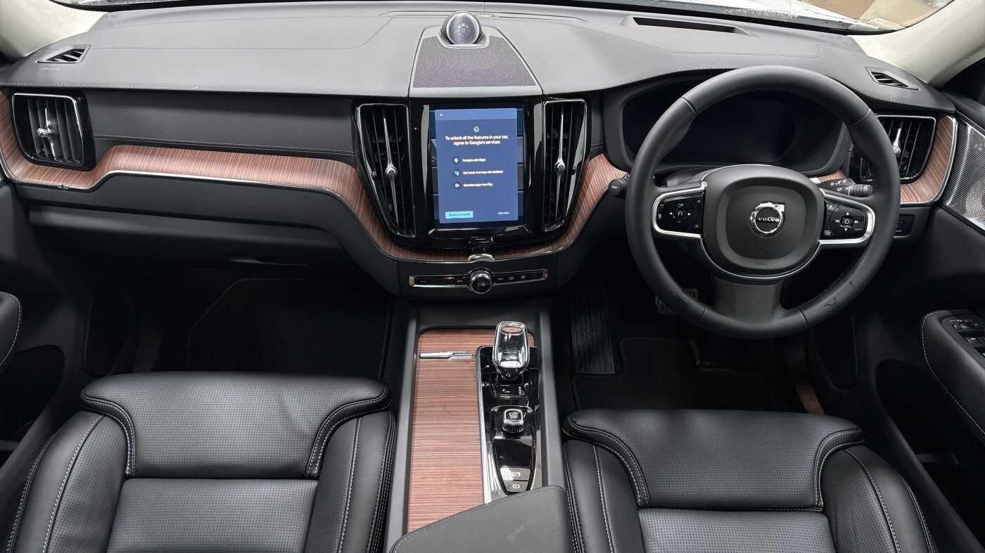 Used Volvo XC60 2025 for sale - 76714455: Photo 10