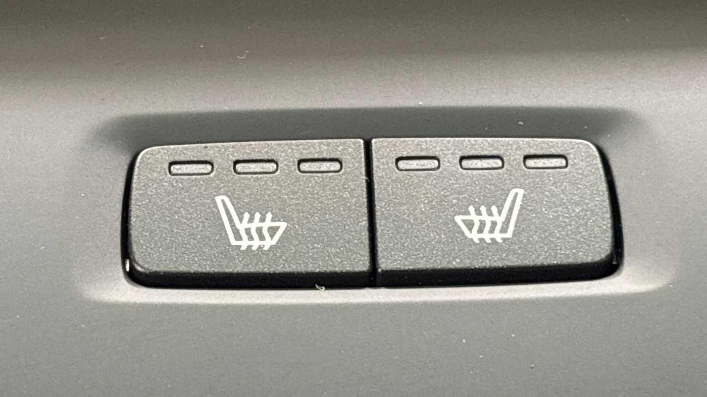 Used Volvo XC60 2025 for sale - 76714455: Photo 14