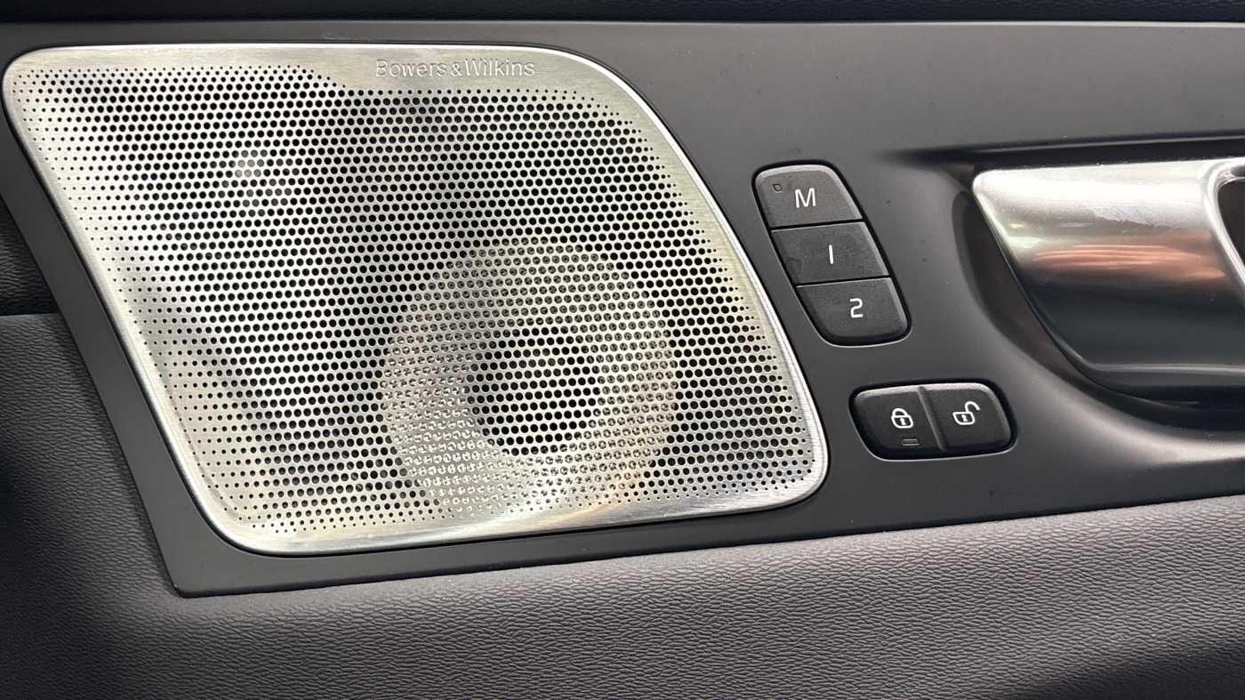 Used Volvo XC60 2025 for sale - 76714455: Photo 18