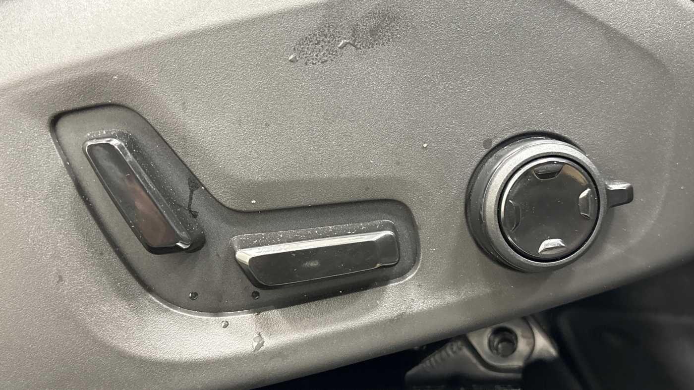 Used Volvo XC60 2025 for sale - 76714455: Photo 19