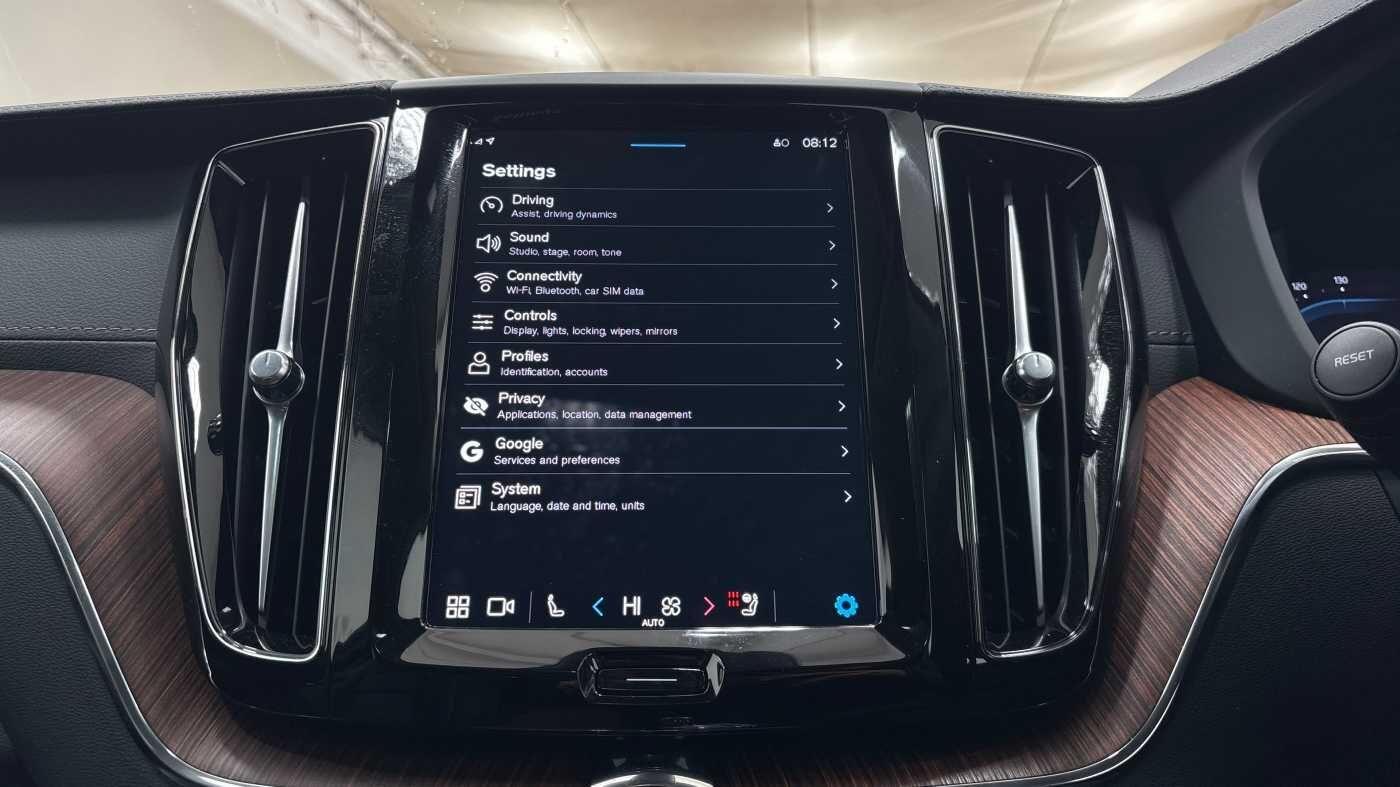 Used Volvo XC60 2025 for sale - 76714455: Photo 28