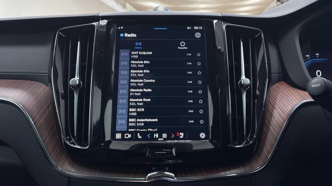 Used Volvo XC60 2025 for sale - 76714455: Photo 30