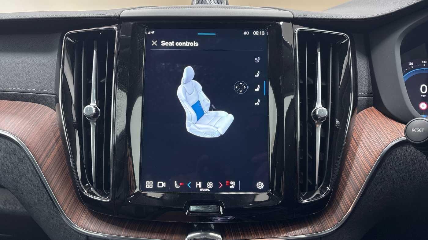 Used Volvo XC60 2025 for sale - 76714455: Photo 34