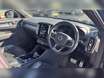 Used Volvo XC40 2021 for sale - 78622960: Photo