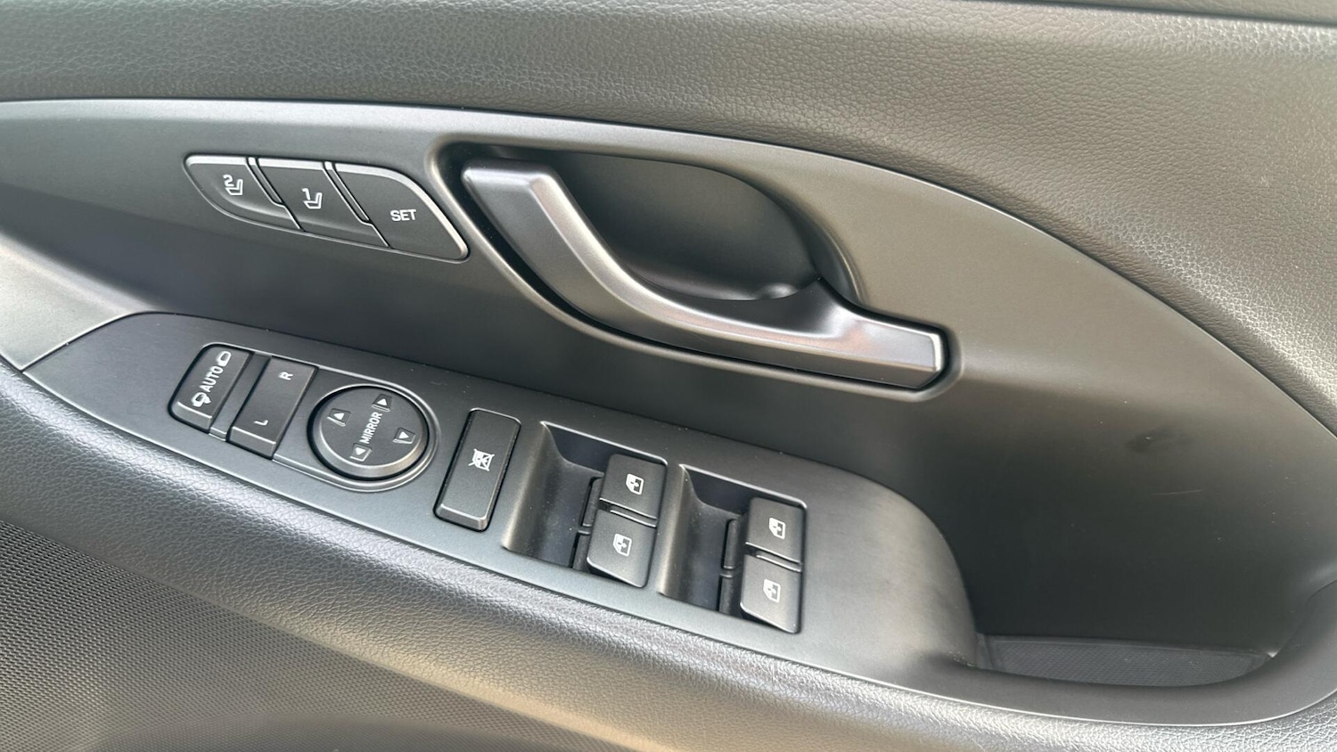 Used Hyundai i30 2019 for sale - 77710213: Photo 24