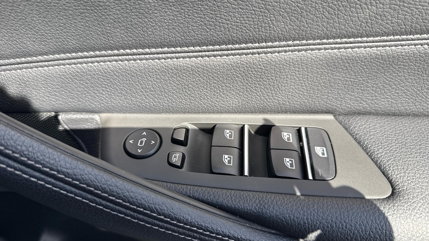 Used BMW 5 Series 2023 for sale - 78157901: Photo 16