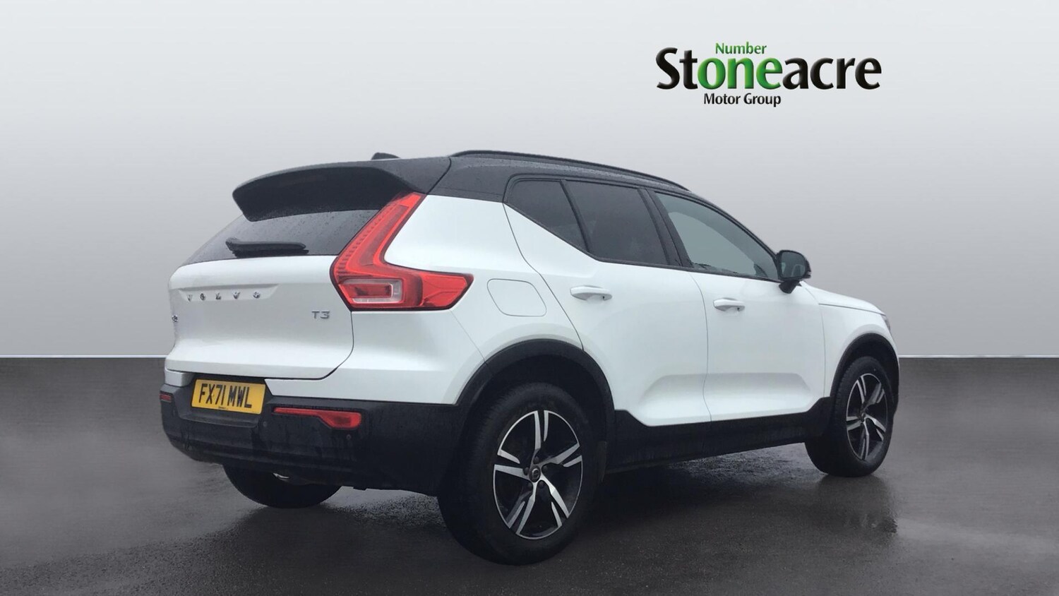 Used Volvo XC40 2021 for sale - 76336518: Photo 2