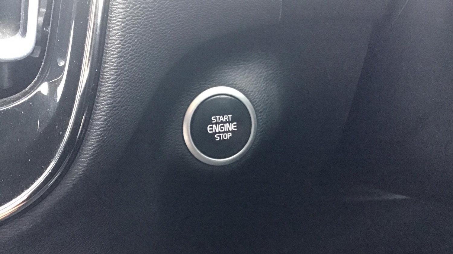 Used Volvo XC40 2021 for sale - 76336518: Photo 24