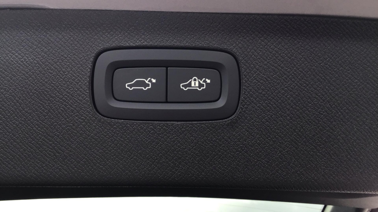 Used Volvo XC90 2025 for sale - 77040542: Photo 29