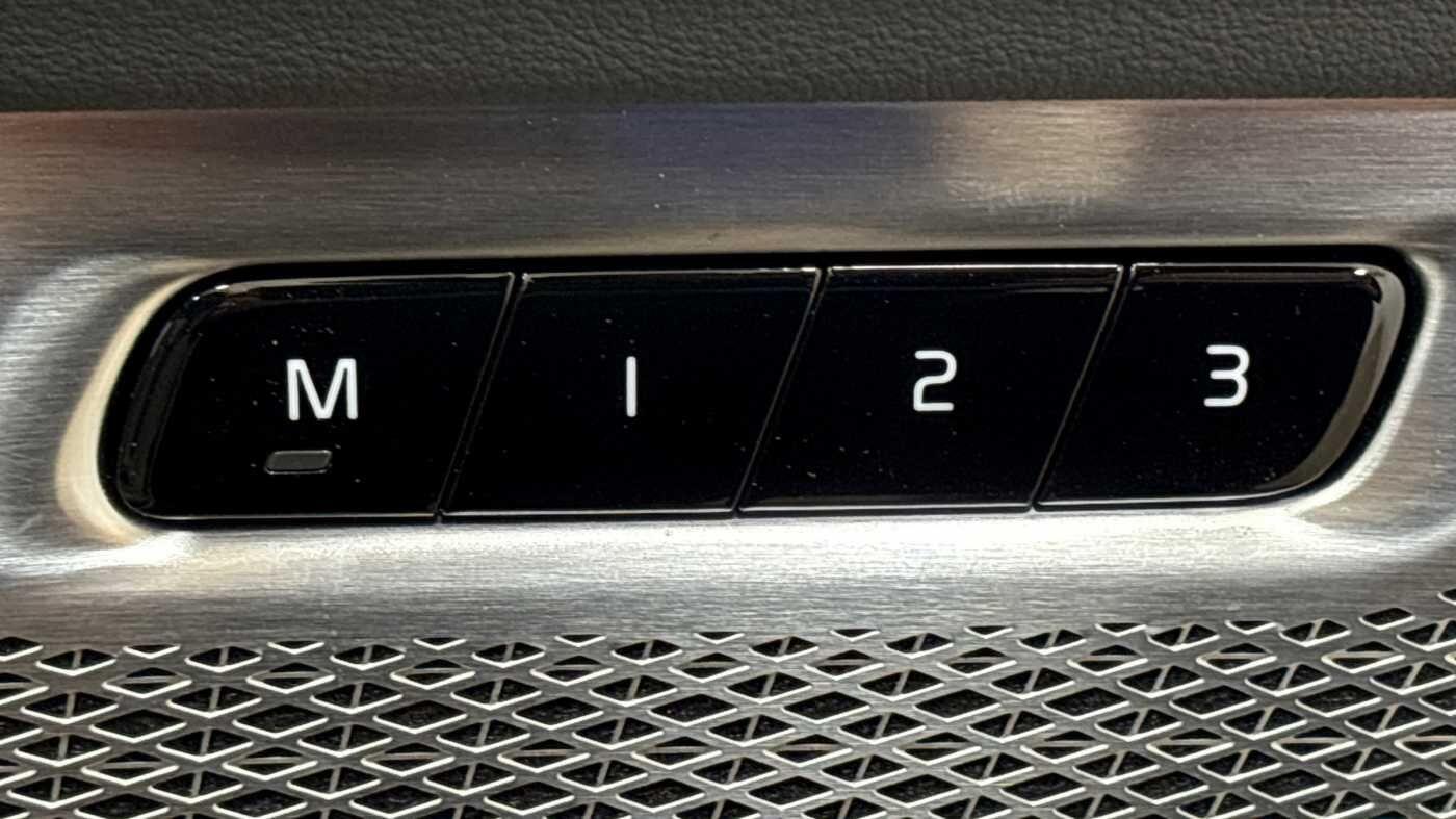 Used Volvo XC90 2025 for sale - 76786529: Photo 15