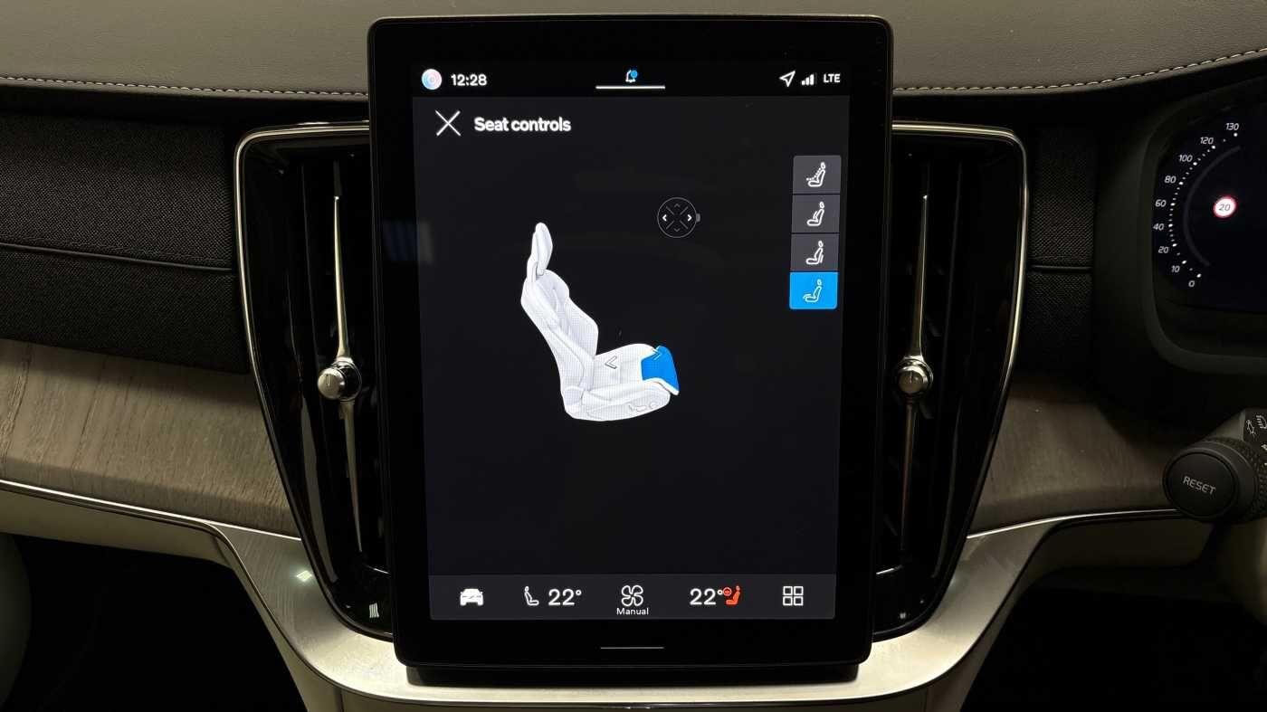 Used Volvo XC90 2025 for sale - 76786529: Photo 29