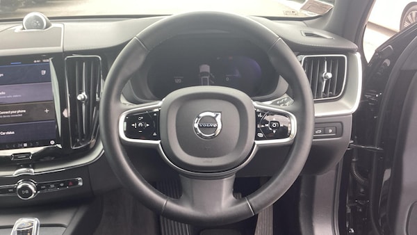 Used Volvo XC60 2024 for sale - 75564228: Photo 10