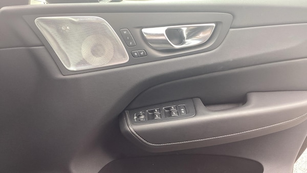 Used Volvo XC60 2024 for sale - 75564228: Photo 26