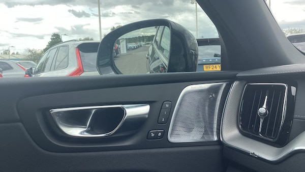 Used Volvo XC60 2024 for sale - 75564228: Photo 34