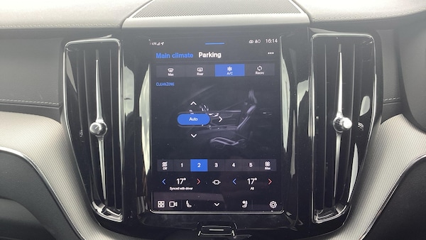 Used Volvo XC60 2024 for sale - 75564228: Photo 39