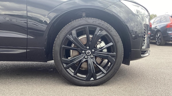 Used Volvo XC60 2024 for sale - 75564228: Photo 9