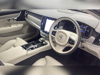 Used Volvo V90 2025 for sale - 76179629: Photo 4