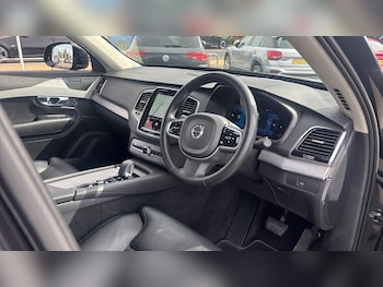 Used Volvo XC90 2022 for sale - 79532704: Photo