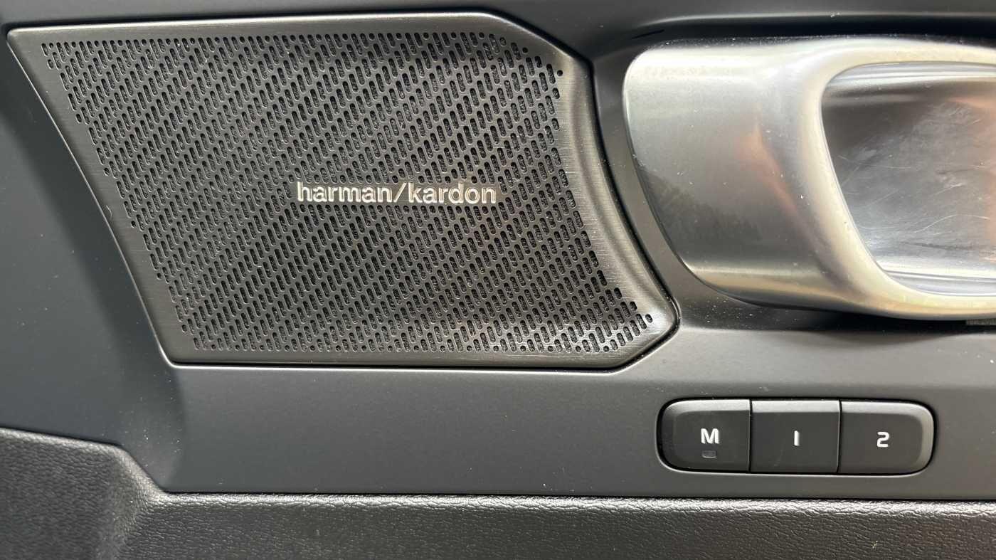 Used Volvo XC40 2024 for sale - 76753196: Photo 19