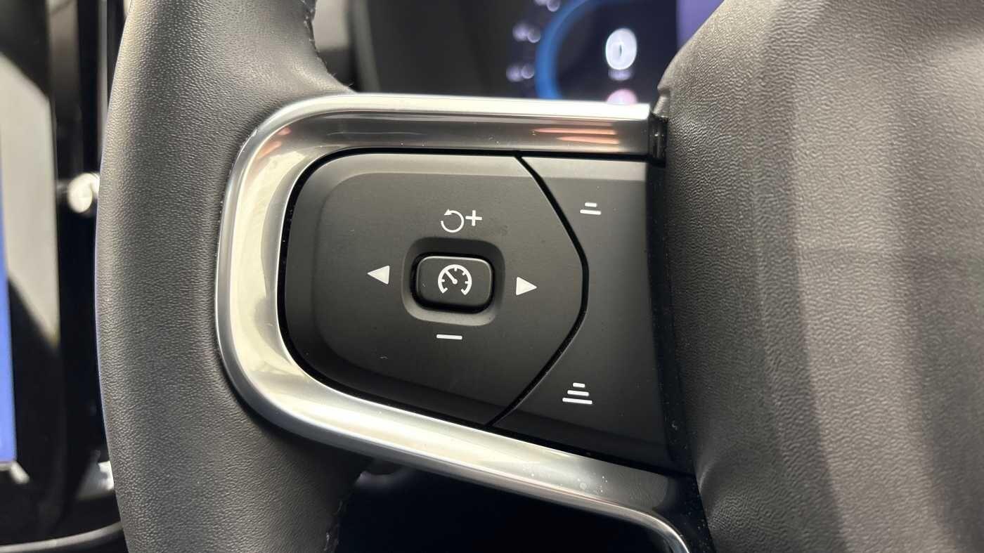 Used Volvo XC40 2024 for sale - 76753196: Photo 22