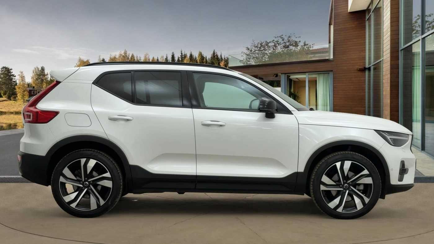Used Volvo XC40 2024 for sale - 76753196: Photo 8