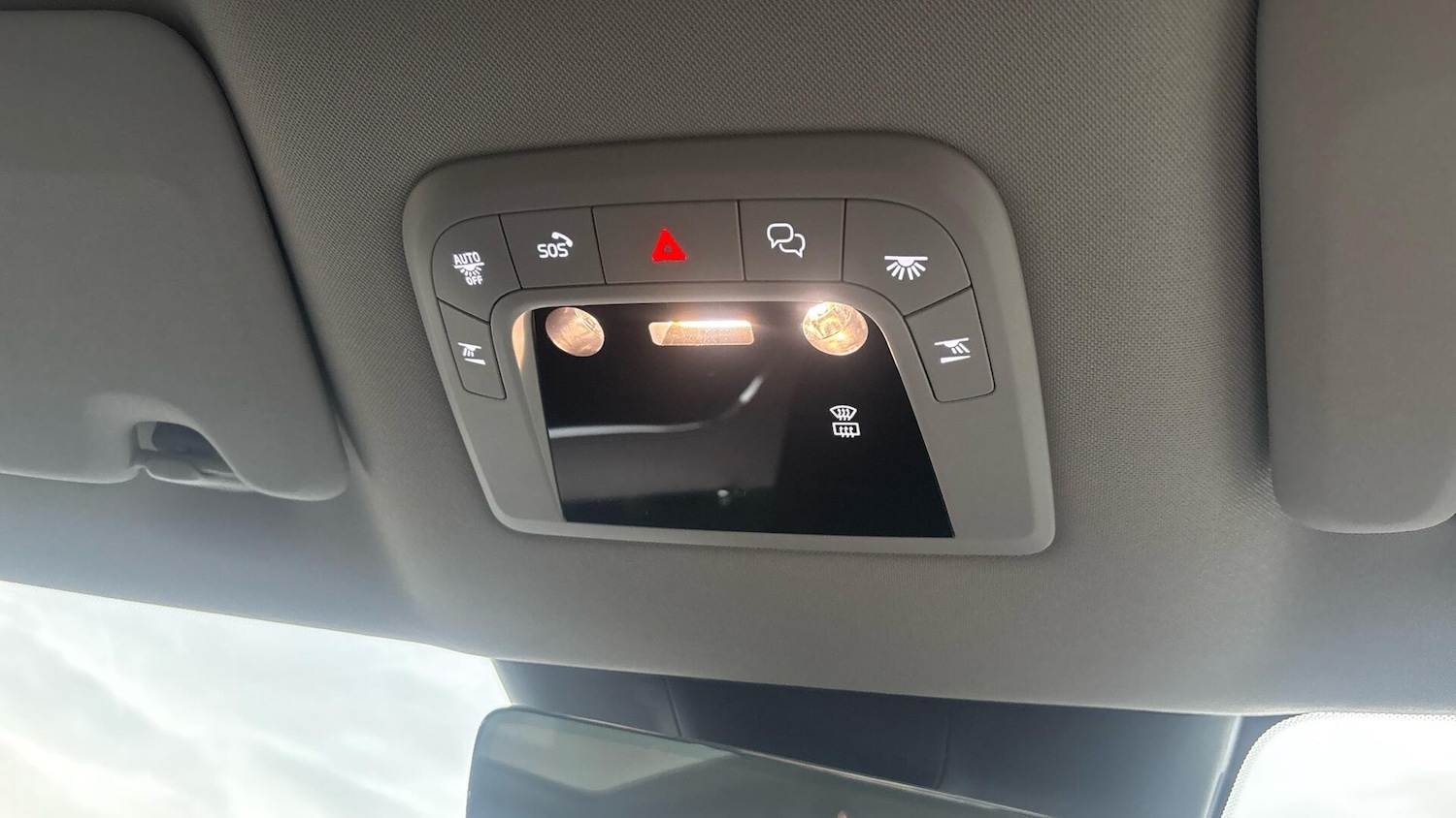 Used Volvo EX90 2025 for sale - 77040431: Photo 21