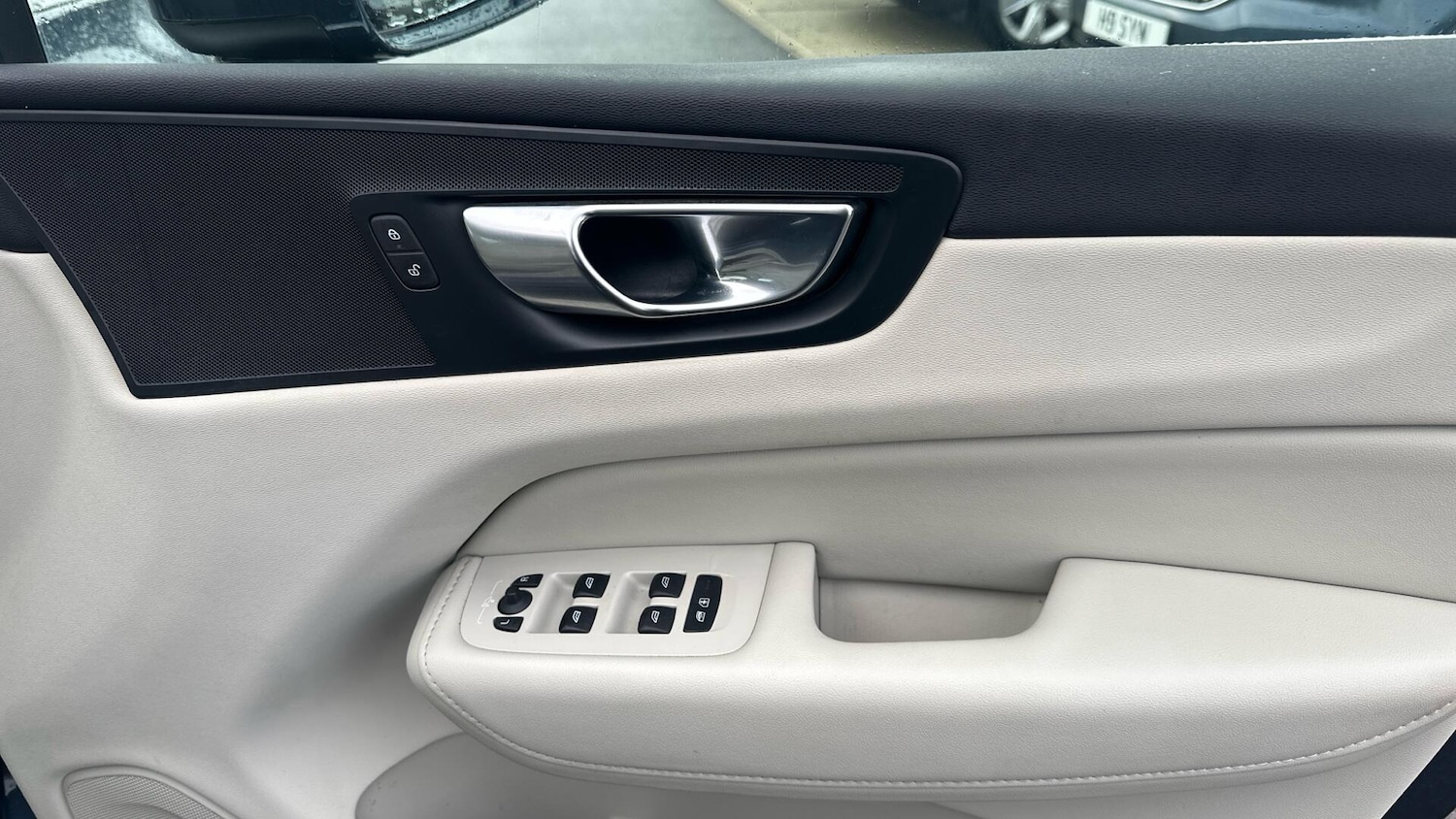 Used Volvo XC60 2022 for sale - 77229827: Photo 21