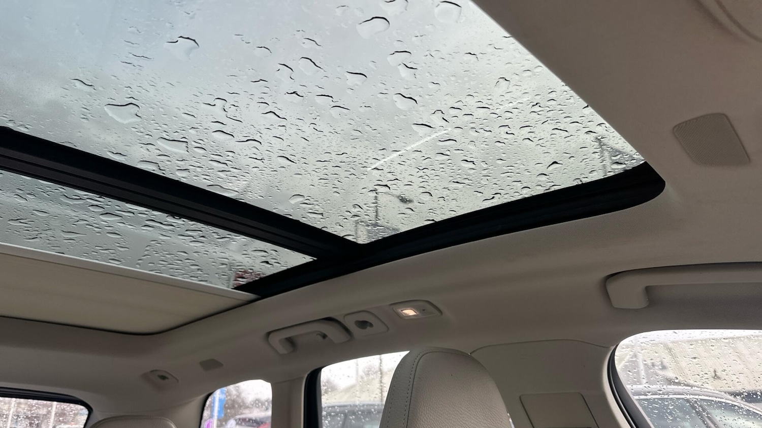 Used Volvo XC60 2022 for sale - 77229827: Photo 33