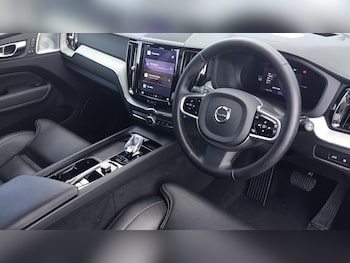Used Volvo XC60 2025 for sale - 78728546: Photo