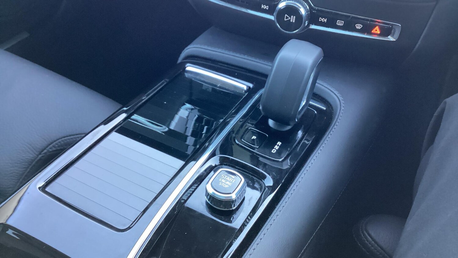 Used Volvo V60 2025 for sale - 77455044: Photo 24