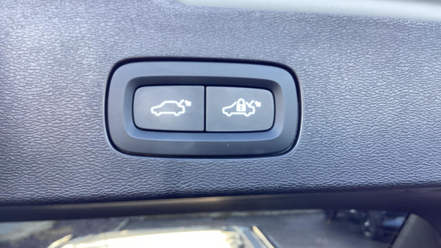 Used Volvo V60 2025 for sale - 77455044: Photo 30