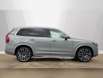 Used Volvo XC90 2025 for sale - 77722860: Photo