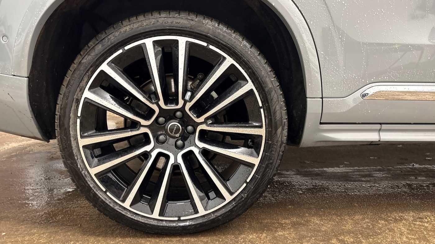 Used Volvo XC90 2025 for sale - 77722860: Photo 4