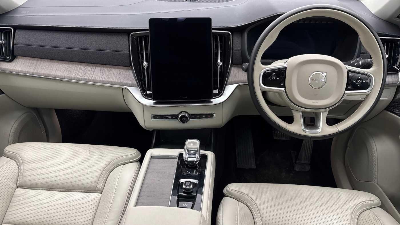 Used Volvo XC90 2025 for sale - 77722860: Photo 8