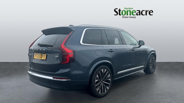 Used Volvo XC90 2025 for sale - 76179621: Photo 2