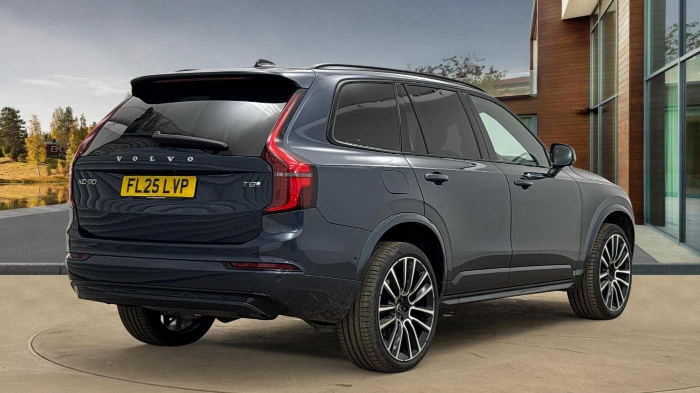 Used Volvo XC90 2025 for sale - 76689081: Photo 9