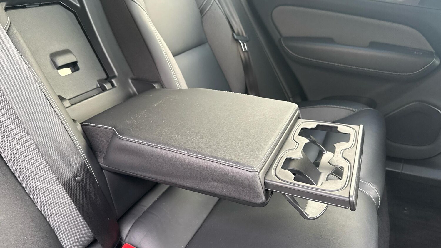 Used Volvo XC60 2022 for sale - 77626143: Photo 31