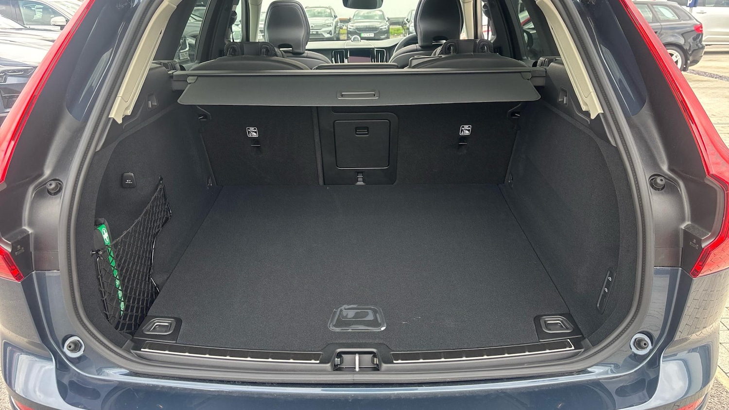 Used Volvo XC60 2025 for sale - 77191222: Photo 13