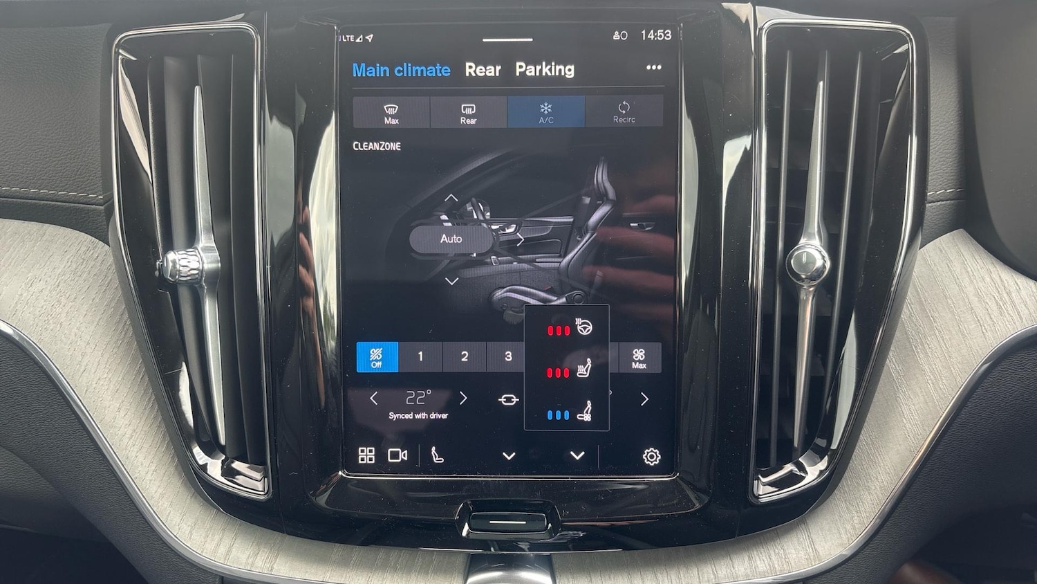 Used Volvo XC60 2025 for sale - 77191222: Photo 29