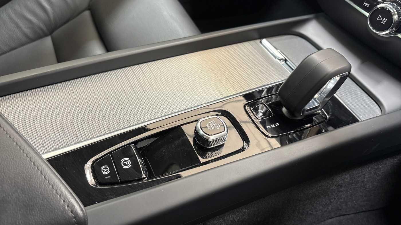 Used Volvo V60 2024 for sale - 77455228: Photo 12