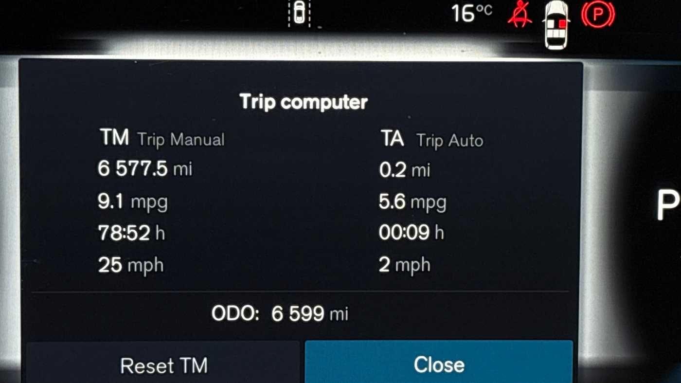 Used Volvo V60 2024 for sale - 77455228: Photo 37